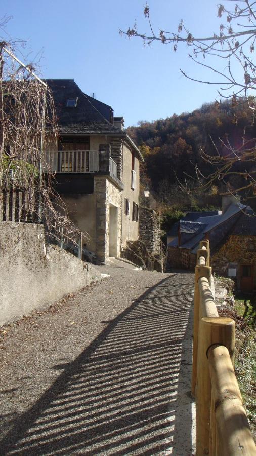 Gite Familial Fouga Bareilles 外观 照片